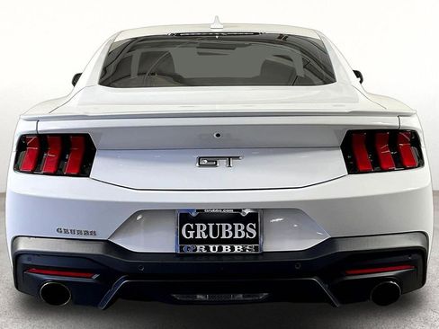 Used 2024 Ford Mustang GT RWD image 5