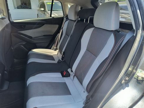 Used 2018 Subaru Crosstrek 2.0i Premium AWD/4WD image 29