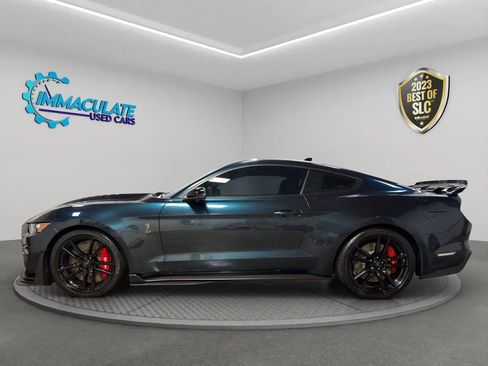 Used 2020 Ford Mustang Shelby GT500 w/ Technology Package RWD image 2