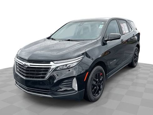 Used 2024 Chevrolet Equinox LT w/ LPO, Floor Liner Package FWD image 1