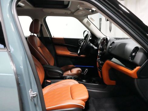 Used 2023 MINI Cooper Countryman S w/ Signature Upholstery Package image 6