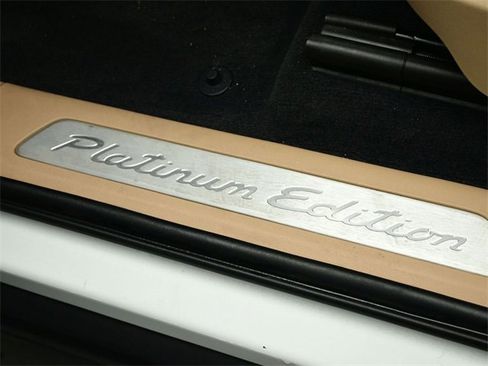 Used 2023 Porsche Cayenne S Platinum w/ Assistance Package image 22