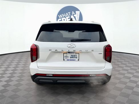 Used 2024 Hyundai Palisade SEL image 5