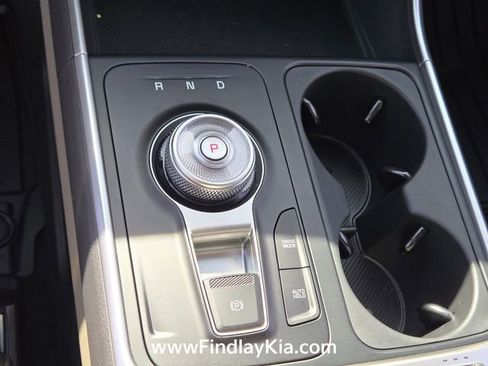 New 2026 Kia Carnival LXS FWD image 19