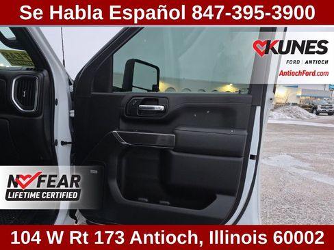 Used 2023 GMC Sierra 3500 AT4 w/ AT4 Premium Plus Package image 40