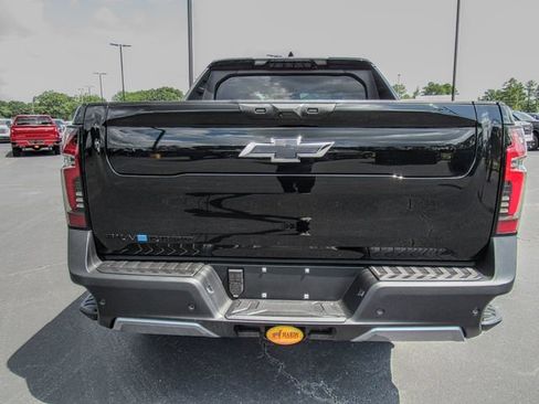 New 2026 Chevrolet Silverado EV Trail Boss image 5
