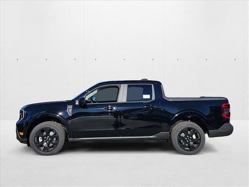 New 2025 Ford Maverick Lariat w/ Black Appearance Package image 5