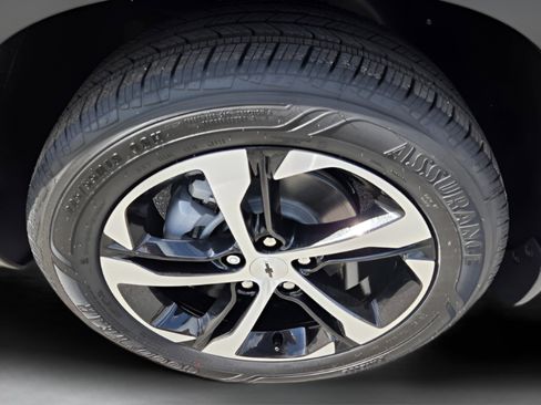 New 2026 Chevrolet Trax RS FWD image 12