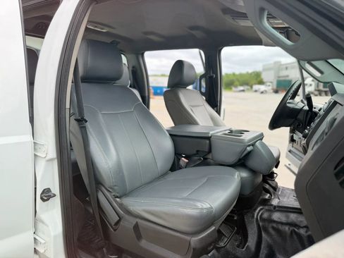 Used 2016 Ford F250 XL w/ Power Equipment Group AWD/4WD image 26