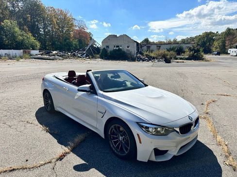 Used 2020 BMW M4 Convertible RWD image 40