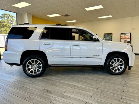 Used 2016 GMC Yukon Denali w/ Open Road Package AWD/4WD image 5