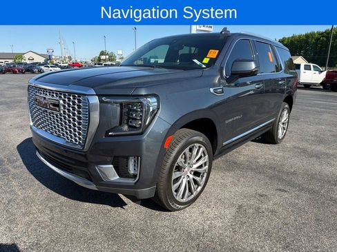 Used 2021 GMC Yukon Denali w/ Denali Ultimate Package AWD/4WD image 3
