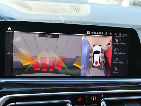 Used 2019 BMW X7 xDrive50i w/ M Sport Package image 26