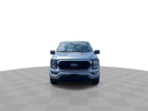 Used 2023 Ford F150 XLT image 3