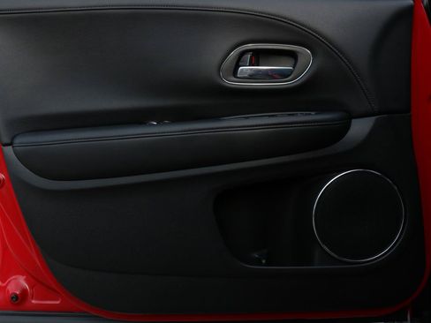 Used 2016 Honda HR-V EX-L image 17
