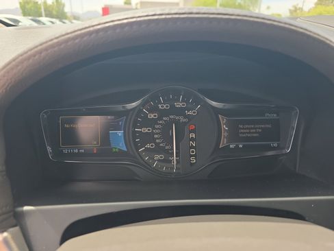 Used 2013 Lincoln MKX AWD image 10