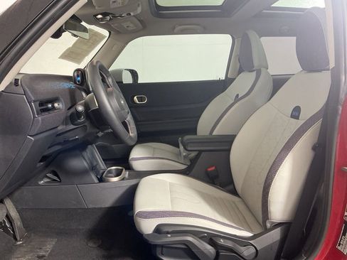 Certified 2025 MINI Cooper S image 21