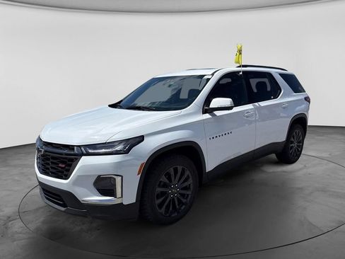 Used 2023 Chevrolet Traverse RS AWD/4WD image 6
