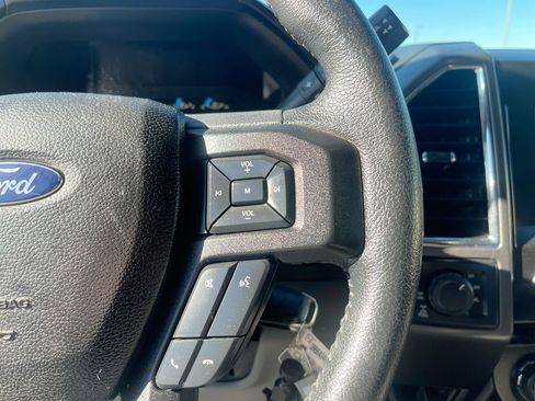 Used 2015 Ford F150 XLT w/ Equipment Group 302A Luxury image 33