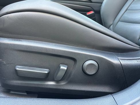 Used 2024 Lexus IS 350 F Sport w/ Memory Package RWD image 17