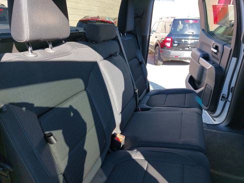 Used 2019 Chevrolet Silverado 1500 LT Trail Boss image 11