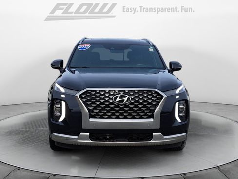 Used 2022 Hyundai Palisade Calligraphy image 3
