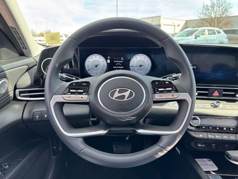 New 2026 Hyundai Elantra Limited image 14