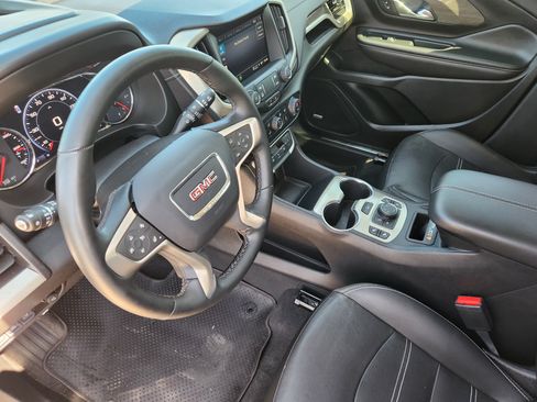 Used 2023 GMC Terrain Denali AWD/4WD image 13
