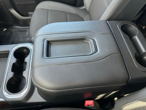 Used 2019 GMC Sierra 1500 Elevation w/ Elevation Value Package image 17