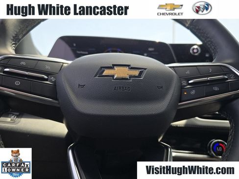 Used 2026 Chevrolet Equinox LT w/ Convenience Package II FWD image 29