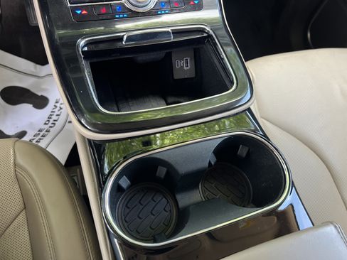 Certified 2022 Lincoln Nautilus Reserve AWD/4WD image 19
