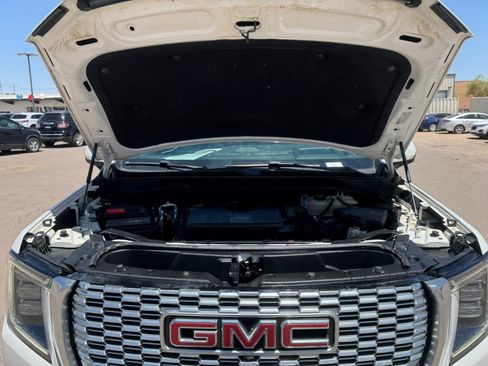 Used 2022 GMC Yukon Denali w/ Denali Ultimate Package AWD/4WD image 20