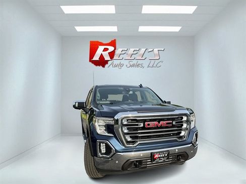 Used 2020 GMC Sierra 1500 SLT AWD/4WD image 2