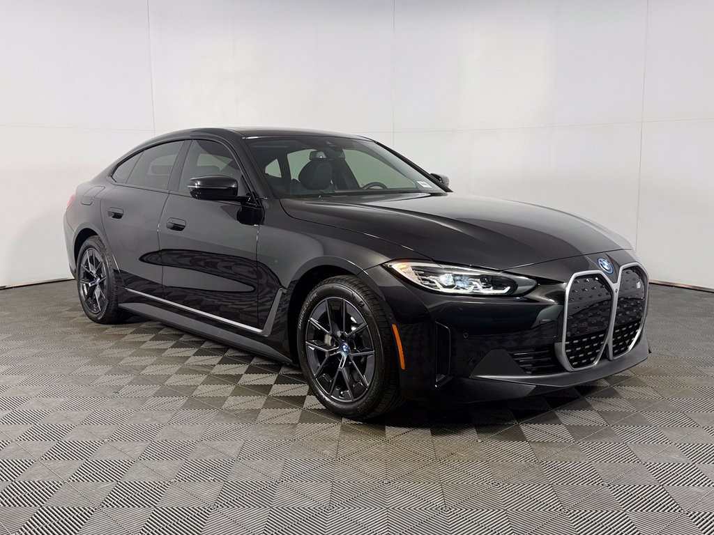 Used 2023 BMW i4 eDrive35 w/ Premium Package RWD image 3