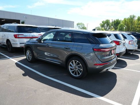 Used 2025 Lincoln Corsair AWD w/ Equipment Group 101A image 4