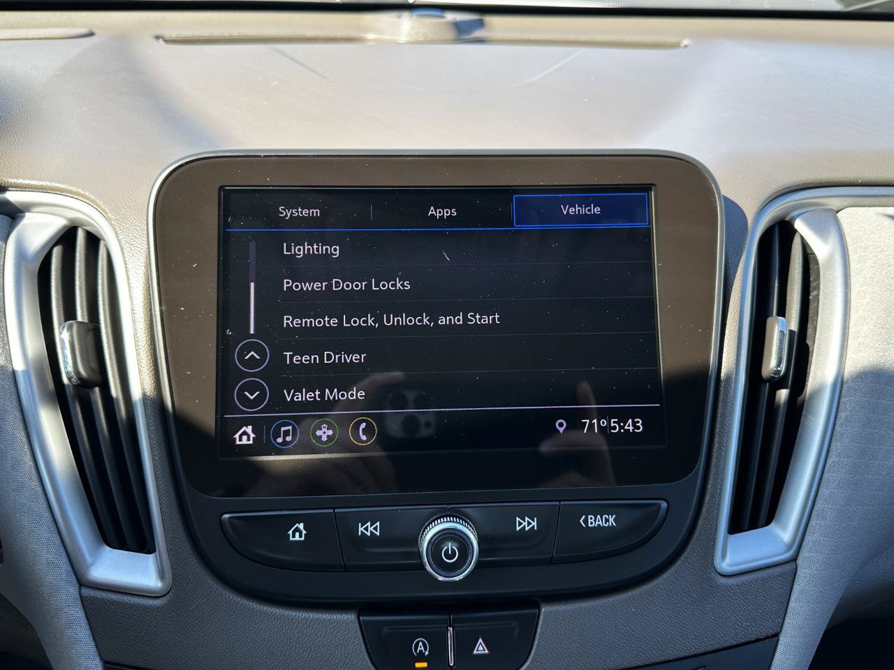 Used 2020 Chevrolet Malibu LS w/ Driver Confidence Package II FWD image 68