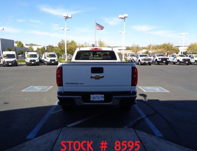 Used 2017 Chevrolet Colorado W/T w/ WT Convenience Package AWD/4WD image 4