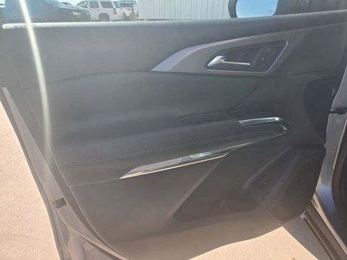 New 2026 Chevrolet Traverse LT w/ Driver Confidence Package FWD image 9