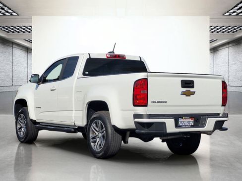Used 2016 Chevrolet Colorado W/T w/ WT Convenience Package RWD image 8