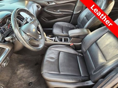 Used 2018 Chevrolet Cruze Premier w/ Enhanced Convenience Package image 13