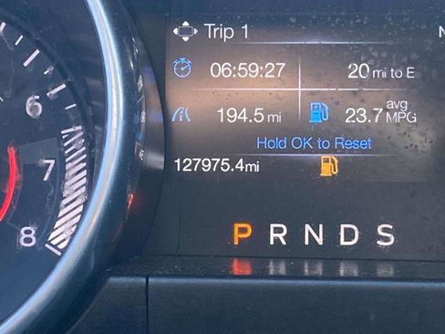 Used 2018 Ford Mustang Coupe RWD image 21
