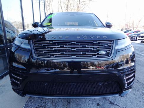 Used 2025 Land Rover Range Rover Velar Dynamic SE image 2