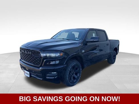 New 2026 RAM 1500 4x4 Crew Cab image 5