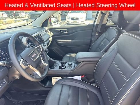 Used 2023 GMC Acadia Denali w/ Denali Ultimate Package AWD/4WD image 10