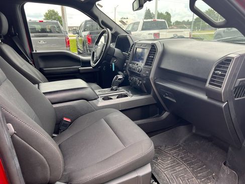 Used 2019 Ford F150 XLT w/ Equipment Group 302A Luxury AWD/4WD image 16