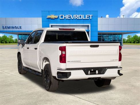New 2026 Chevrolet Silverado 1500 Custom image 3
