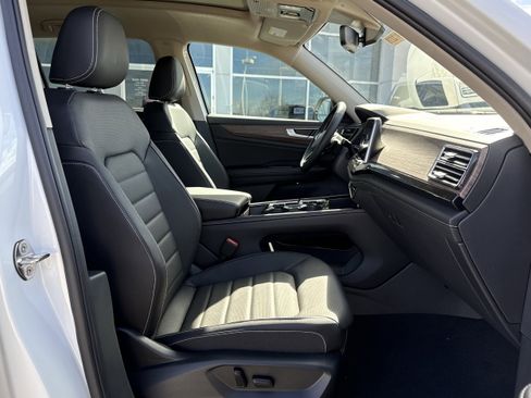 New 2026 Volkswagen Atlas SEL image 5