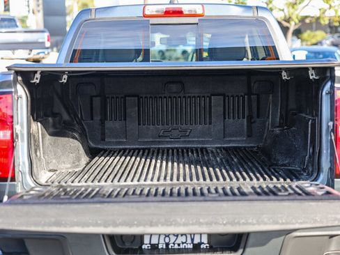 Used 2015 Chevrolet Colorado Z71 image 23