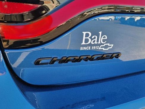 Used 2020 Dodge Charger SXT w/ Blacktop Package image 16