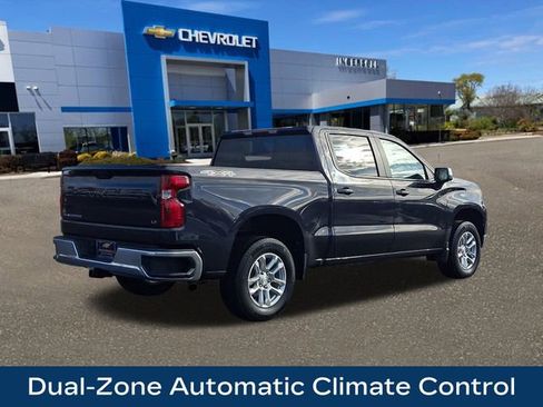 Used 2022 Chevrolet Silverado 1500 LT image 9